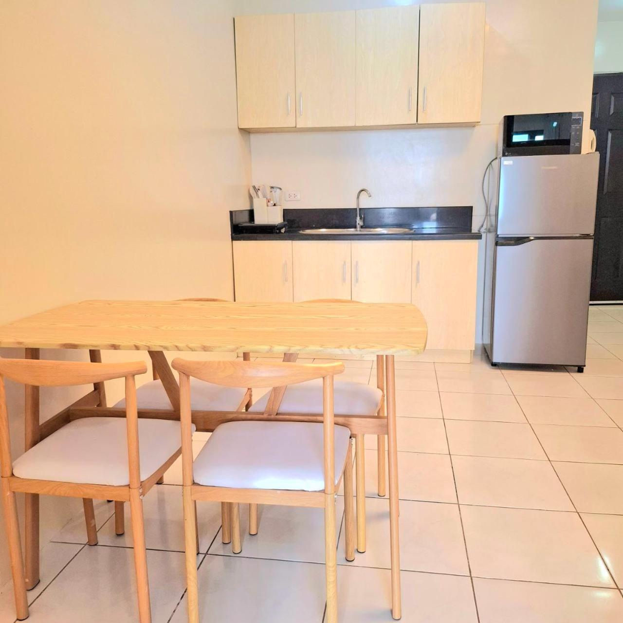 Manila Bayview Rental Luaran gambar