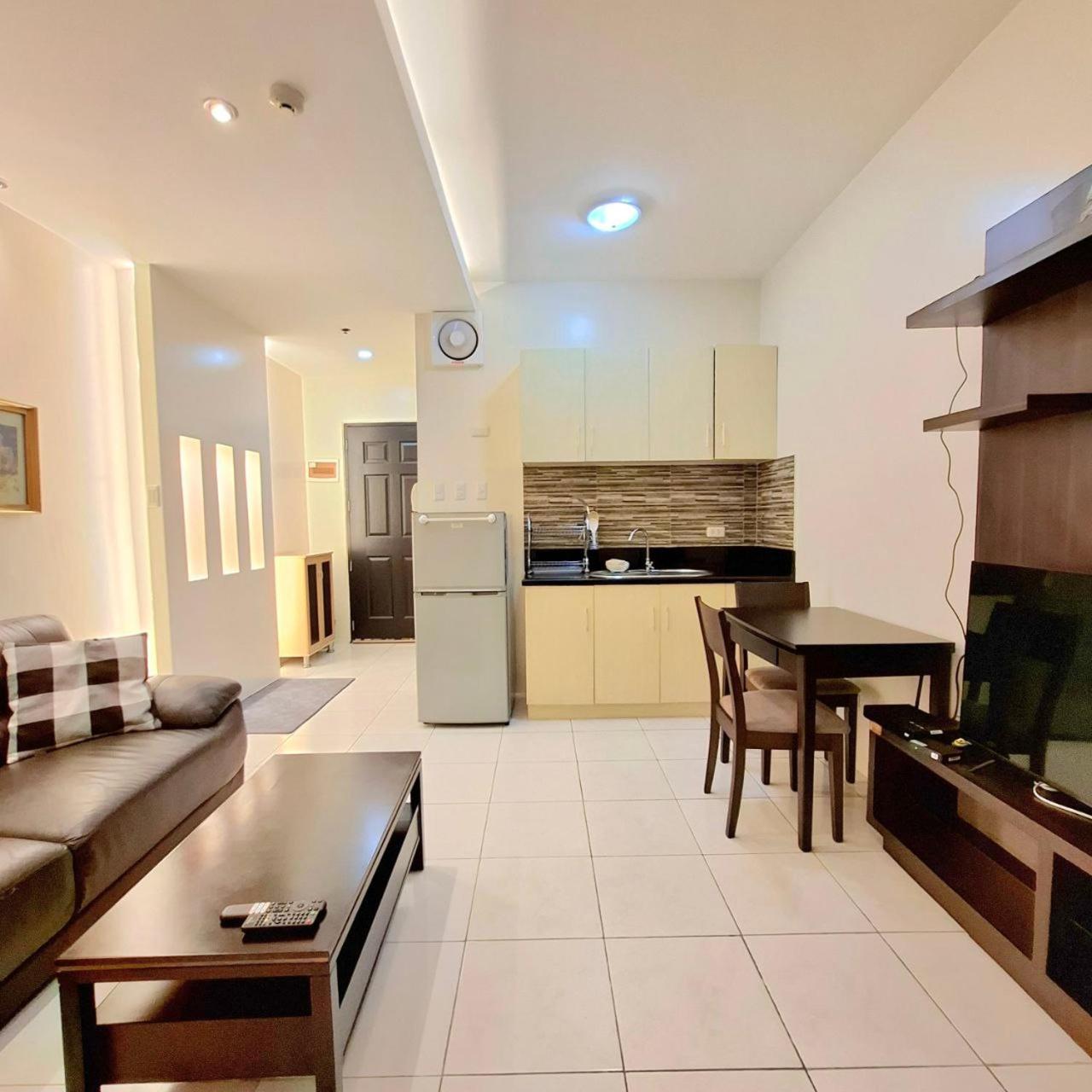 Manila Bayview Rental Luaran gambar